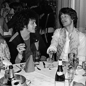 艳妇荡岳丰满做爰
