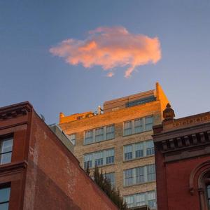 艳妇荡岳丰满做爰
